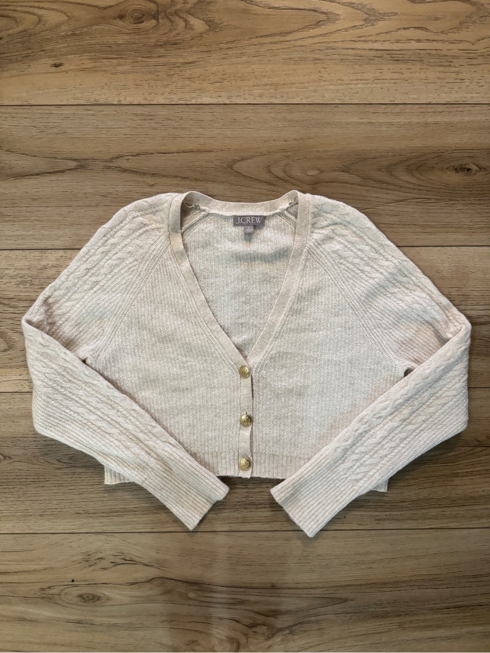 J.Crew Supersoft Cropped Cable-Knit Cardigan Sweater Ivory Gold Buttons M BV356